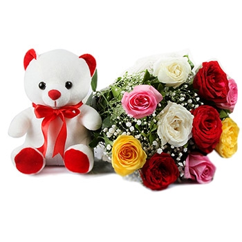 Elegant roses with Teddy bear